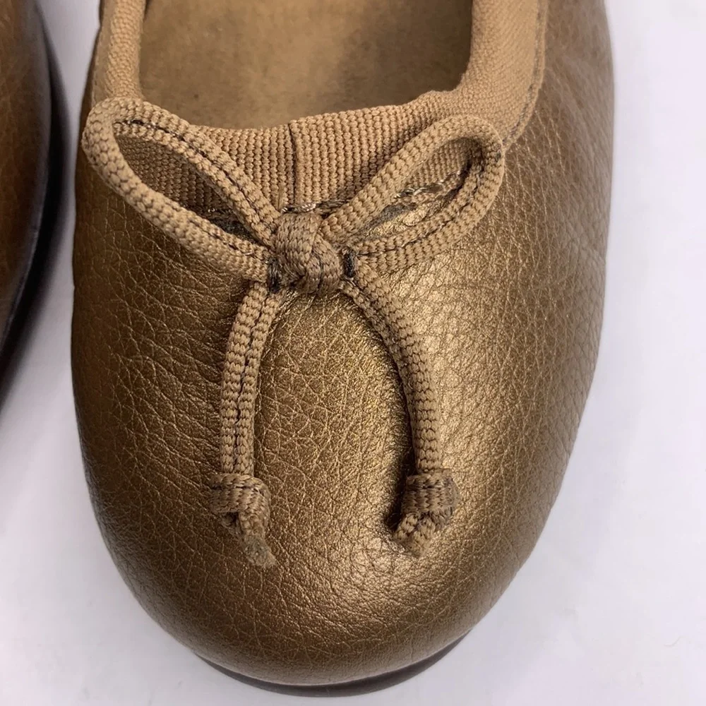 AEROSOLES slip flat
